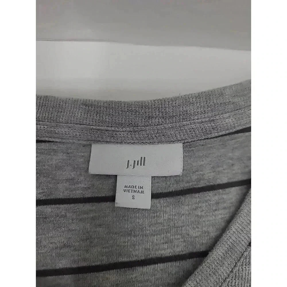 J. Jill Tunic Shirt Women's Size Small Grey Stripes V Neck Pockets Soft Waffle - Picture 4 of 7